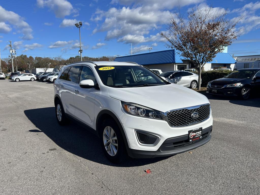 2018 Kia Sorento LX photo 6