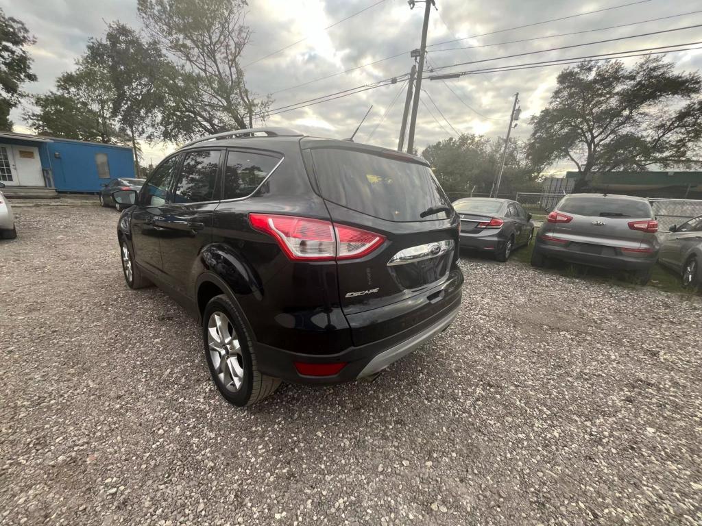 2014 Ford Escape Titanium photo 9