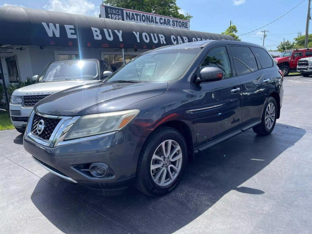 Used 2014 Nissan Pathfinder S with VIN 5N1AR2MN1EC648993 for sale in West Palm Beach, FL