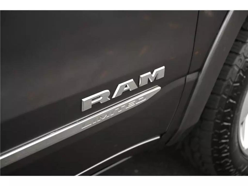 2019 RAM Ram 1500 Pickup Limited photo 10