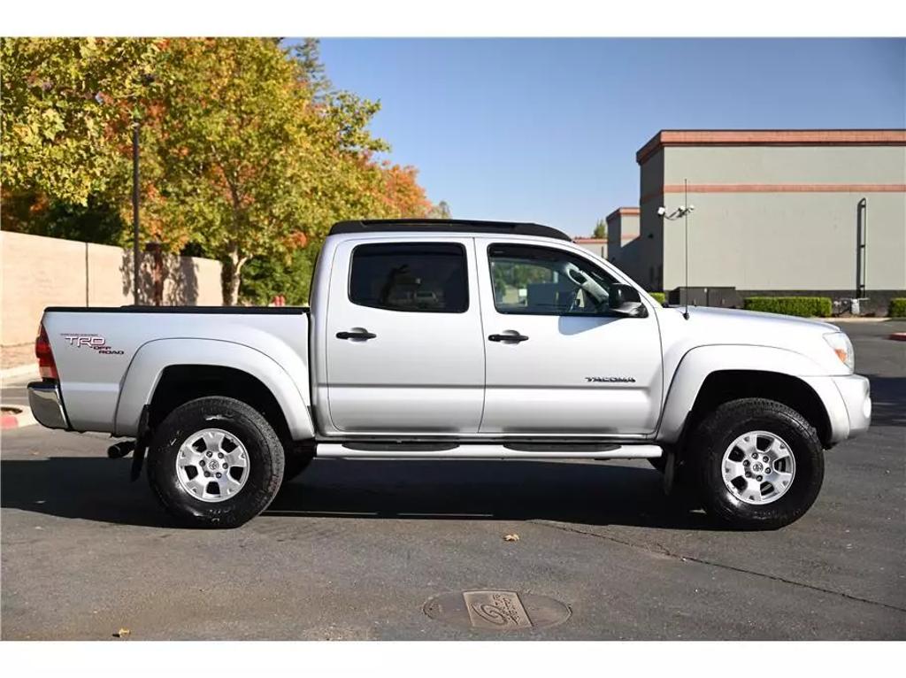 2008 Toyota Tacoma Base photo 9