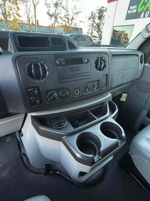 2011 FORD E350 SUPER DUTY PASSENGER PASSENGER V8, 5.4 LITER XLT EXTENDED VAN 3D