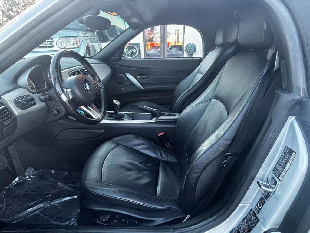 2005 BMW Z4 CONVERTIBLE 6-CYL, 3.0 LITER 3.0I ROADSTER 2D