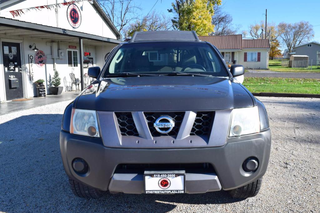 2008 Nissan Xterra S photo 2