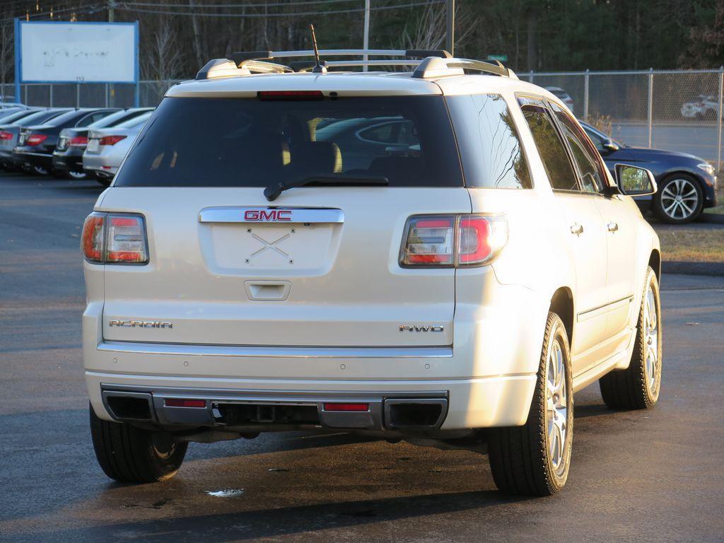 2015 GMC Acadia Denali photo 8