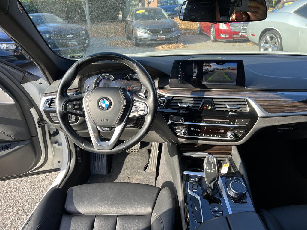 2018 BMW 5 Series 530i photo 20