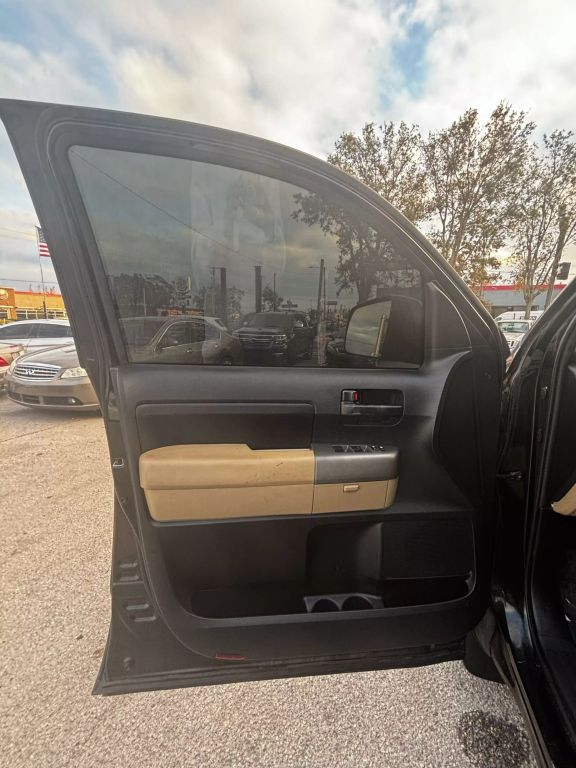 2012 TOYOTA TUNDRA DOUBLE CAB PICKUP V8, 4.6 LITER PICKUP 4D 6 1/2 FT