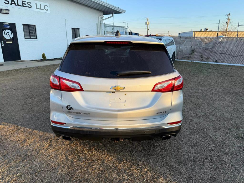 2018 Chevrolet Equinox LT photo 6