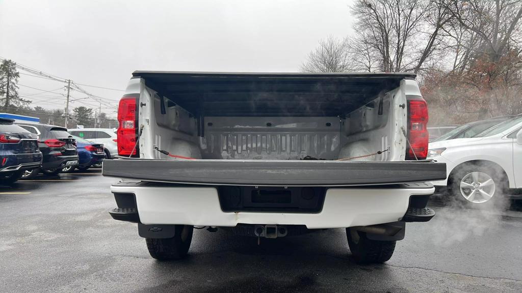 2016 Chevrolet Silverado 1500 LT photo 5