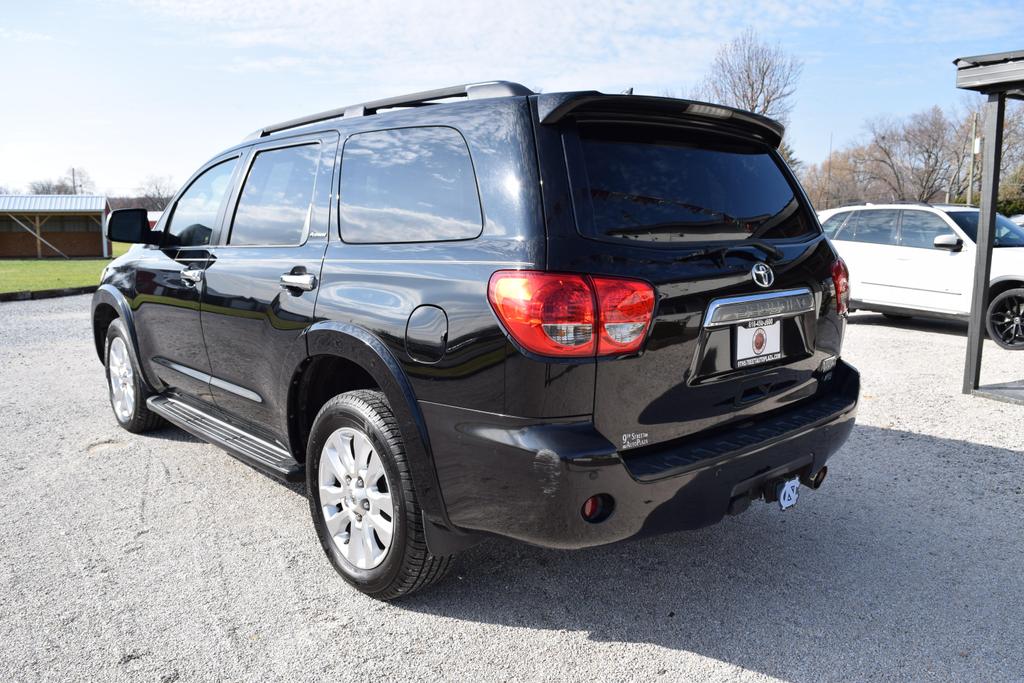 2011 Toyota Sequoia Platinum photo 7