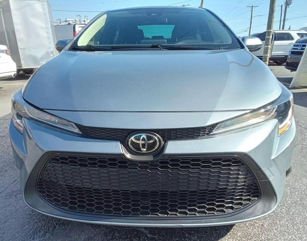 2020 Toyota Corolla LE photo 3