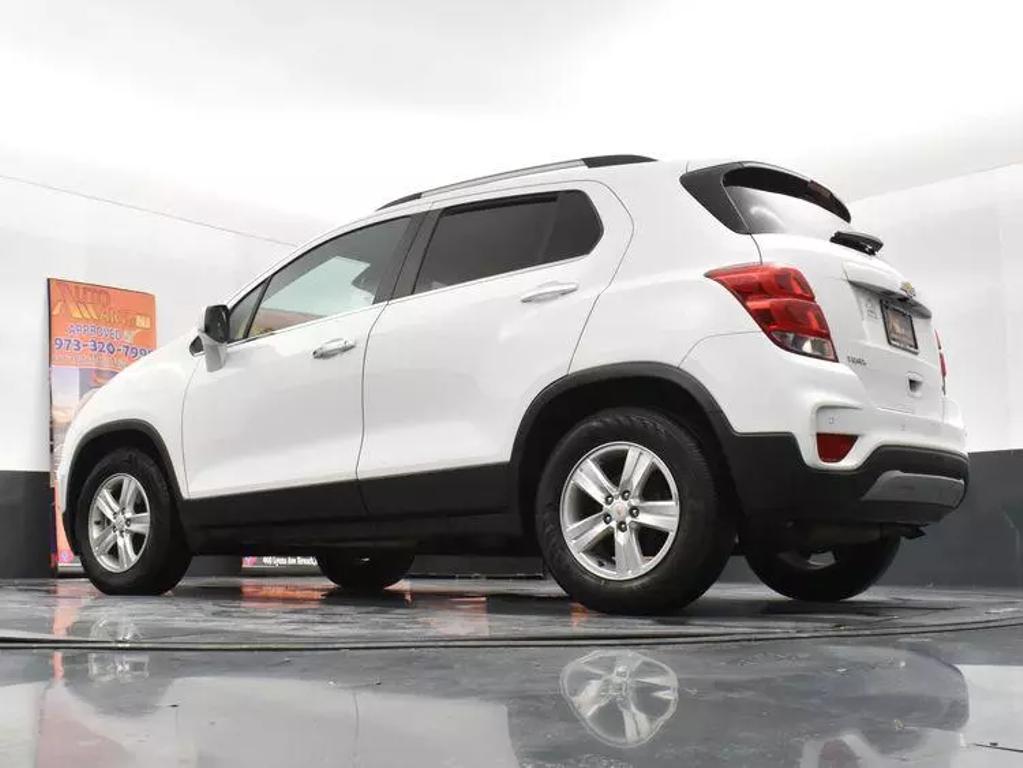 2020 Chevrolet Trax LT photo 12