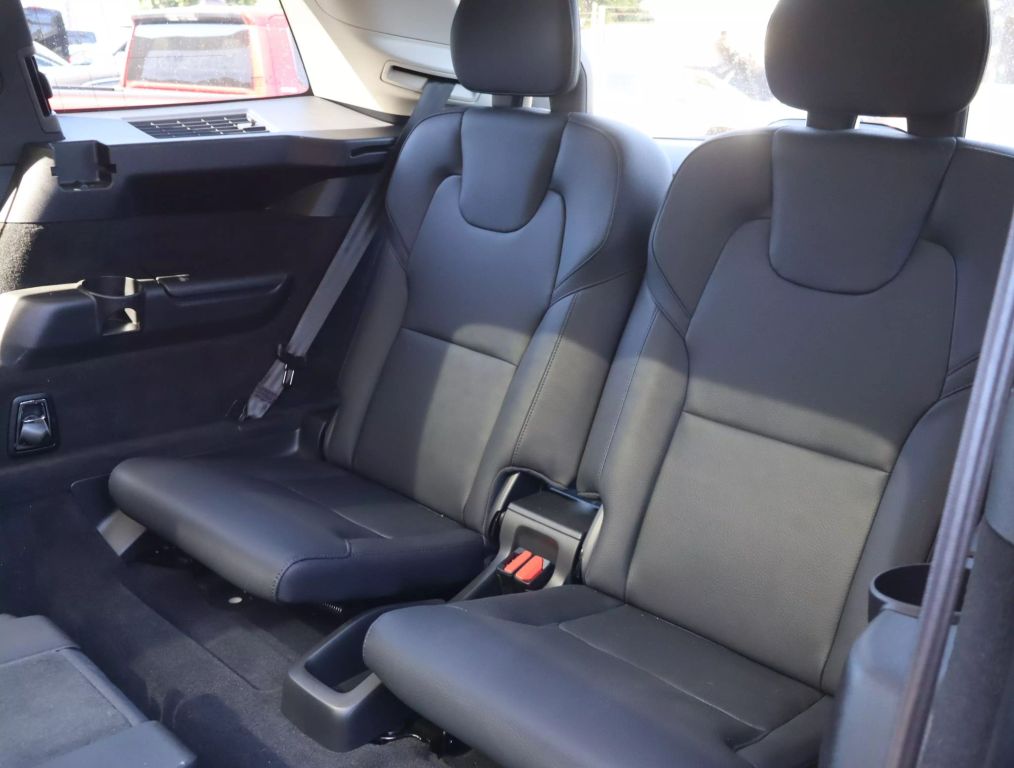 2024 VOLVO XC90 SUV 4-CYL, DRIVE-E, TURBO, SUPERCHARGED, 2.0 LITER B6 PLUS BRIGHT THEME SPORT UTILITY 4D