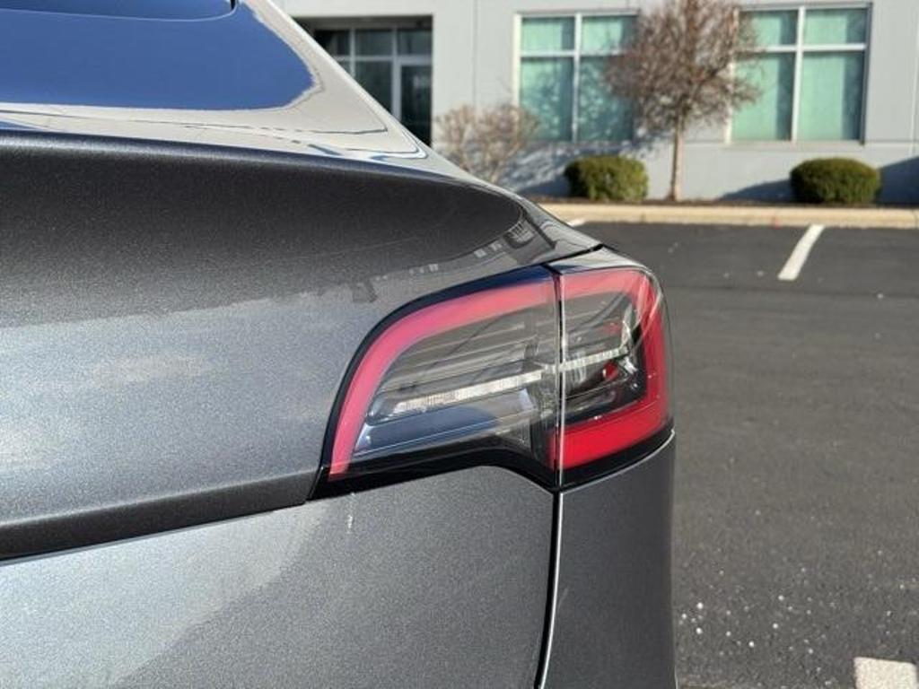 2022 Tesla Model 3 Base photo 49