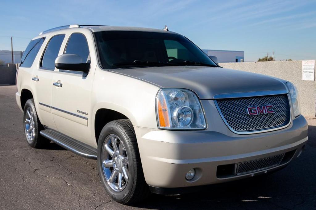 2014 GMC Yukon Denali photo 7