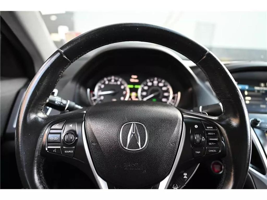 2018 Acura TLX Base photo 27