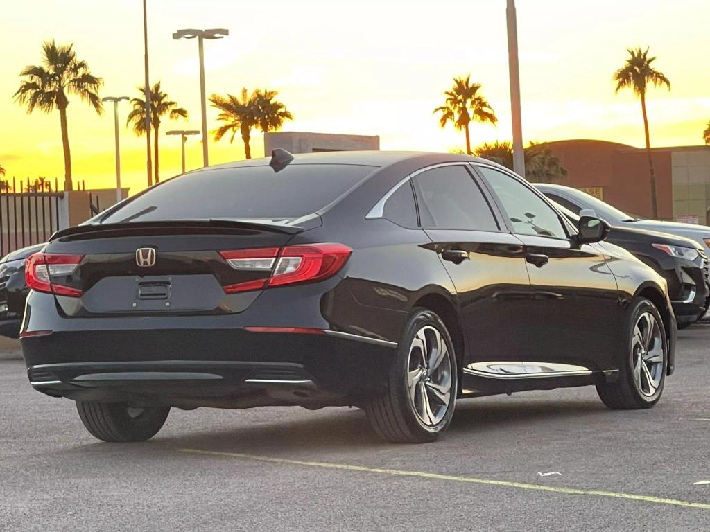 2018 Honda Accord EX-L photo 6