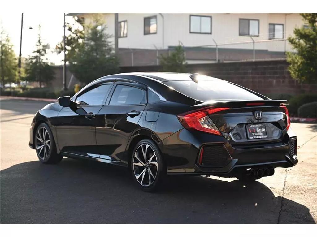 2017 Honda Civic Si photo 5