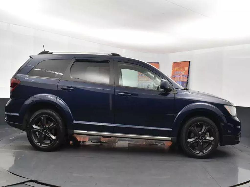 2020 Dodge Journey Crossroad photo 4