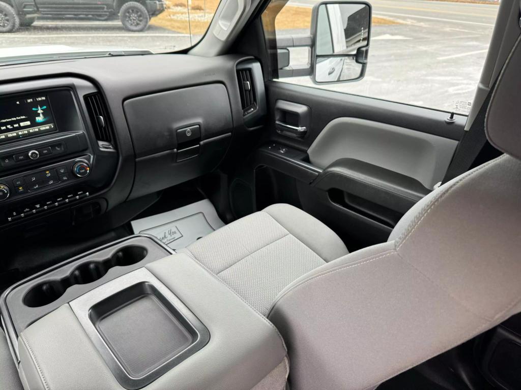 2019 GMC Sierra 3500HD Base photo 15