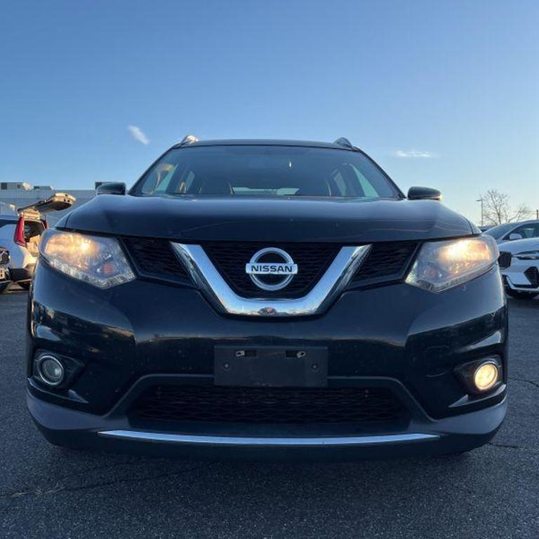 Nissan Rogue's photo