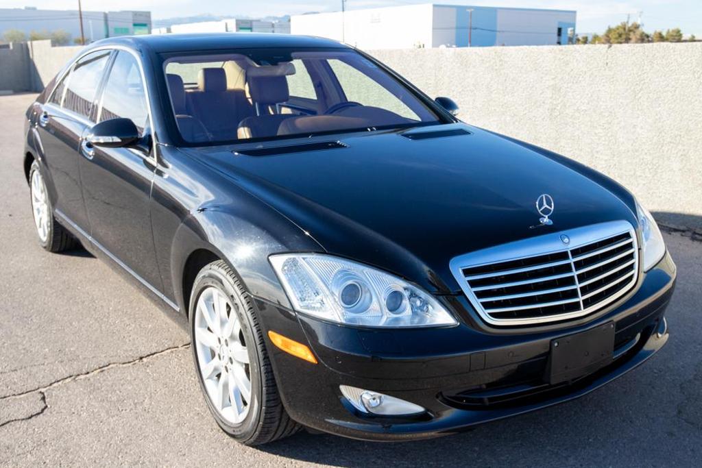 2007 Mercedes-Benz S-Class S550 photo 6