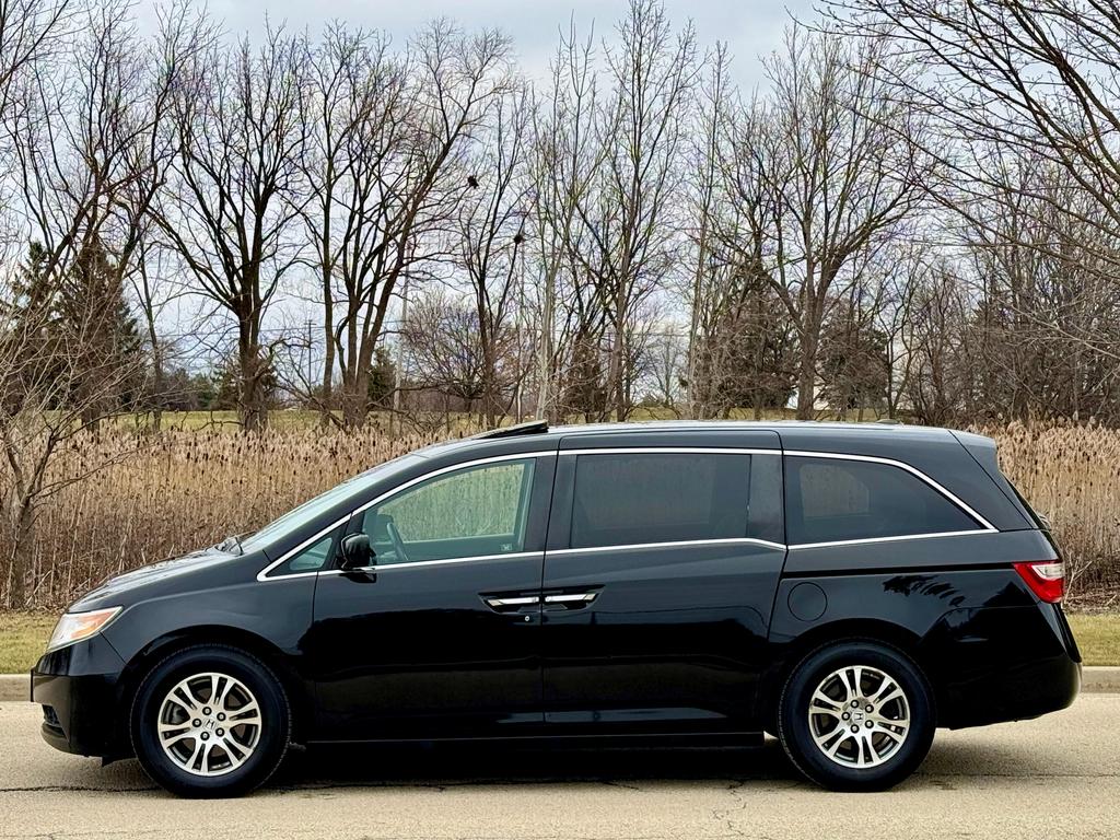 2012 Honda Odyssey EX-L photo 3