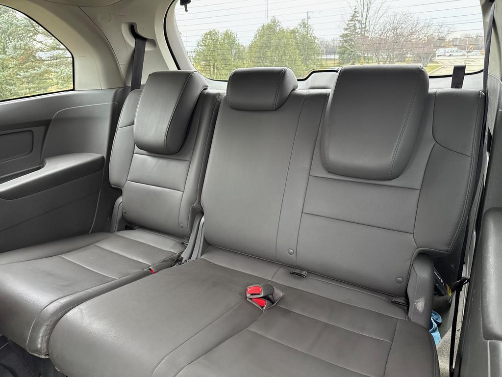 2012 Honda Odyssey EX-L photo 21