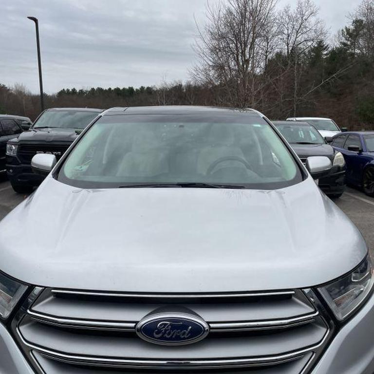 2018 Ford Edge Titanium photo 27