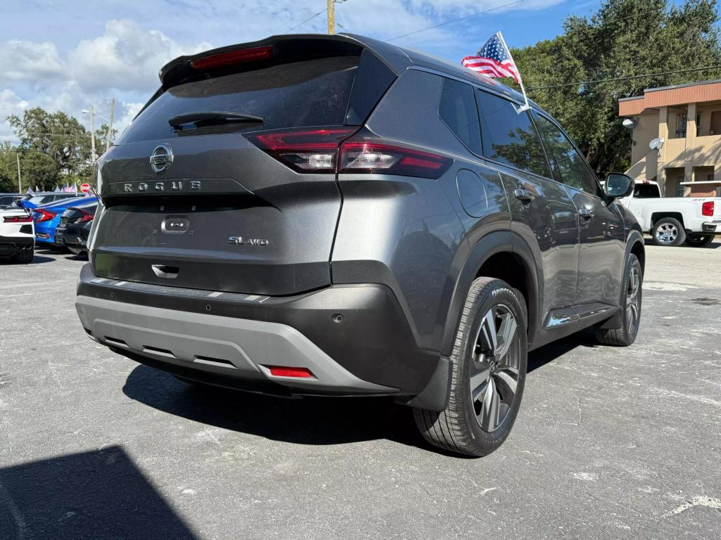 2021 Nissan Rogue SL photo 13