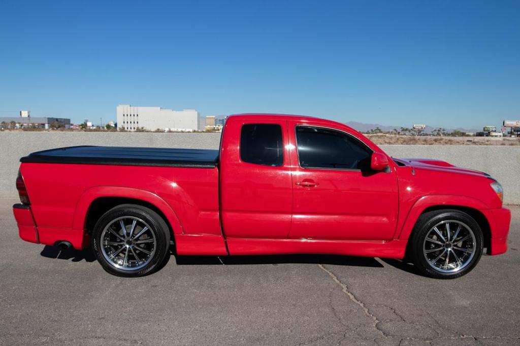 2006 Toyota Tacoma X-Runner photo 8