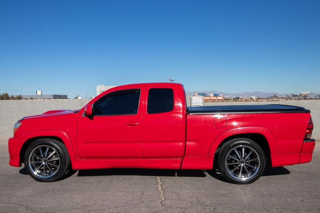 2006 Toyota Tacoma X-Runner photo 3