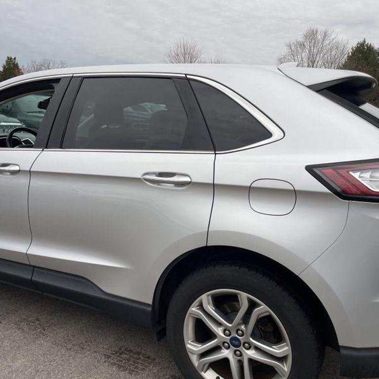 2018 Ford Edge Titanium photo 6