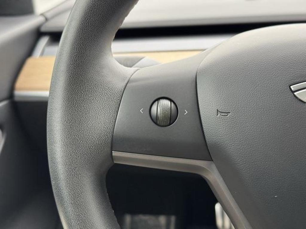 2020 Tesla Model 3 Base photo 73