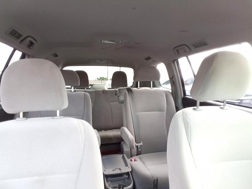 2008 Toyota Highlander Base photo 20