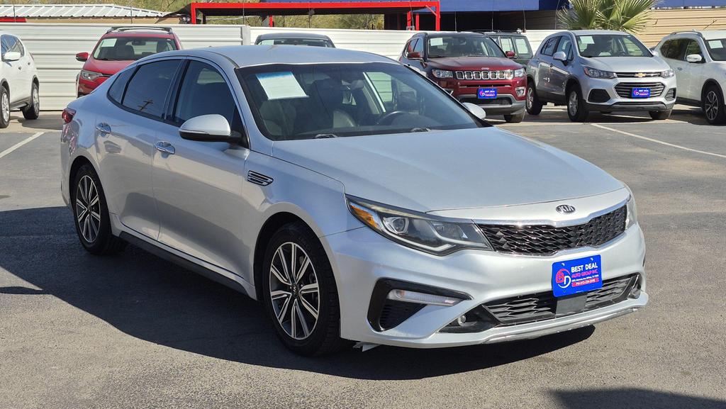 2019 Kia Optima EX photo 8