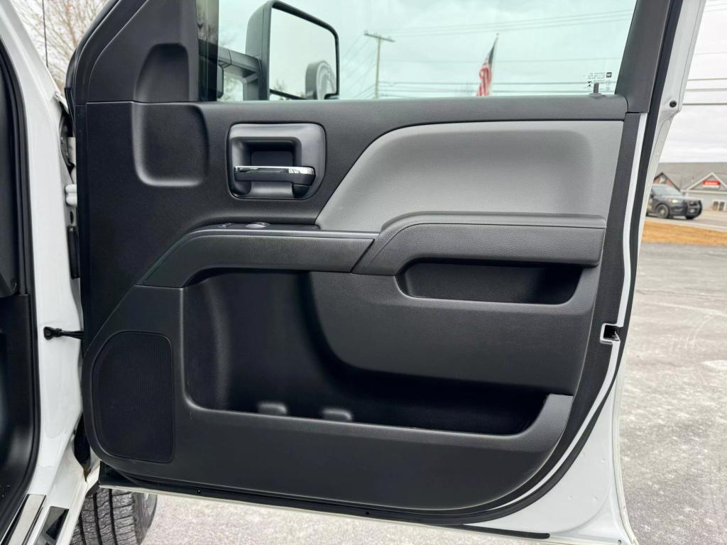 2019 GMC Sierra 3500HD Base photo 26