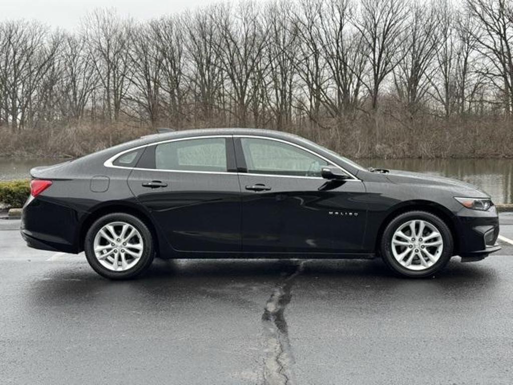 2016 Chevrolet Malibu 1LT photo 50