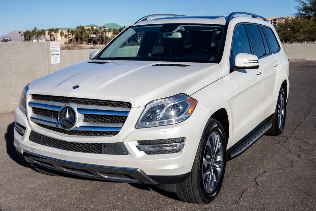 Mercedes-Benz GL-Class's photo