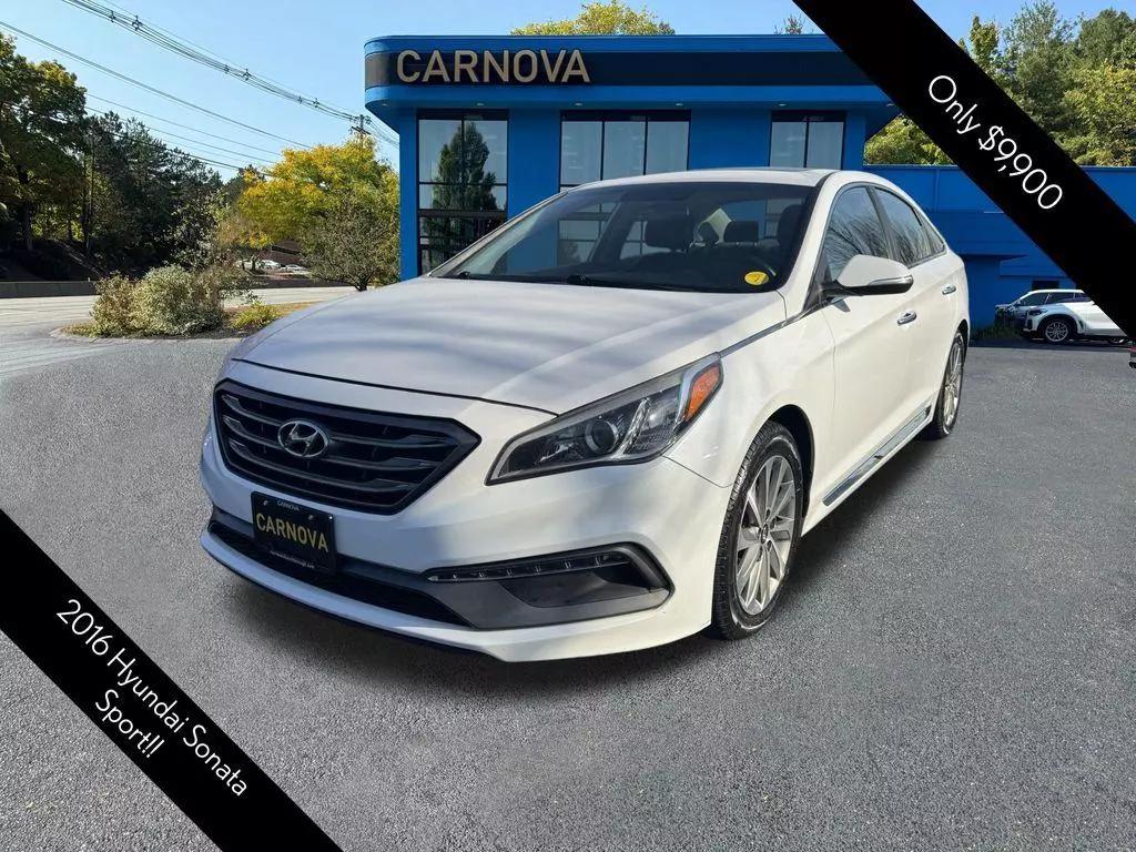 Hyundai Sonata's photo