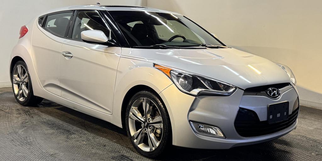 2017 Hyundai Veloster Value Edition photo 4