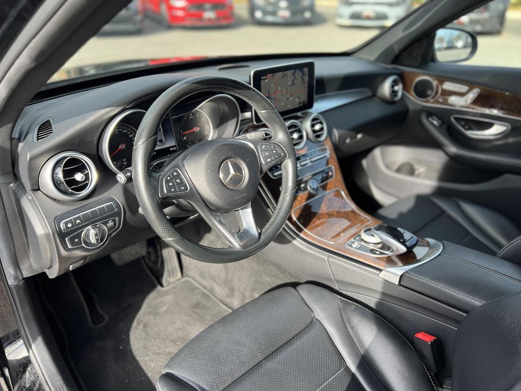 2018 Mercedes-Benz C-Class Sedan C300 photo 18