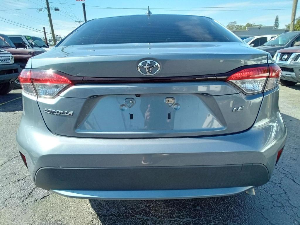 2020 Toyota Corolla LE photo 6