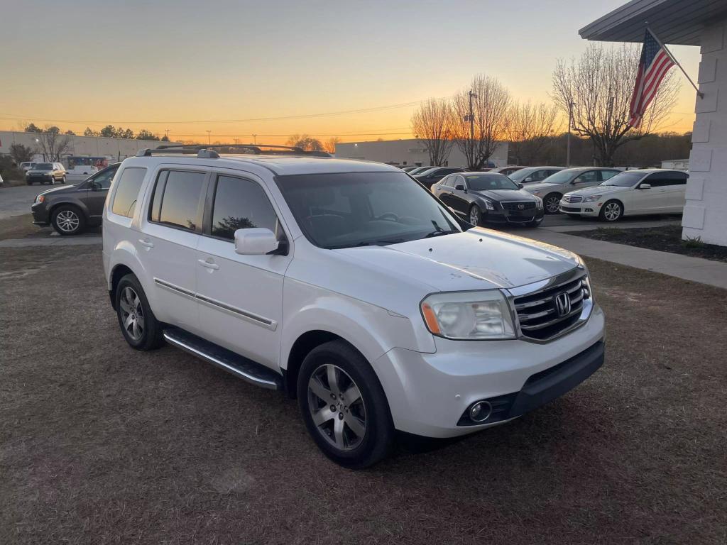 2013 Honda Pilot Touring photo 3