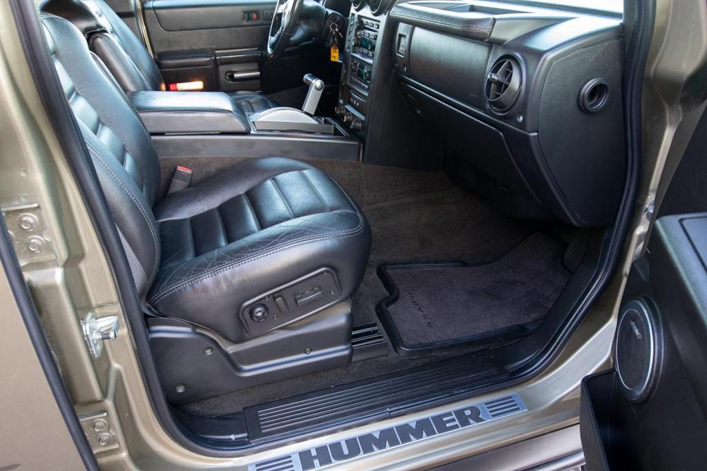 2005 Hummer H2 Base photo 30