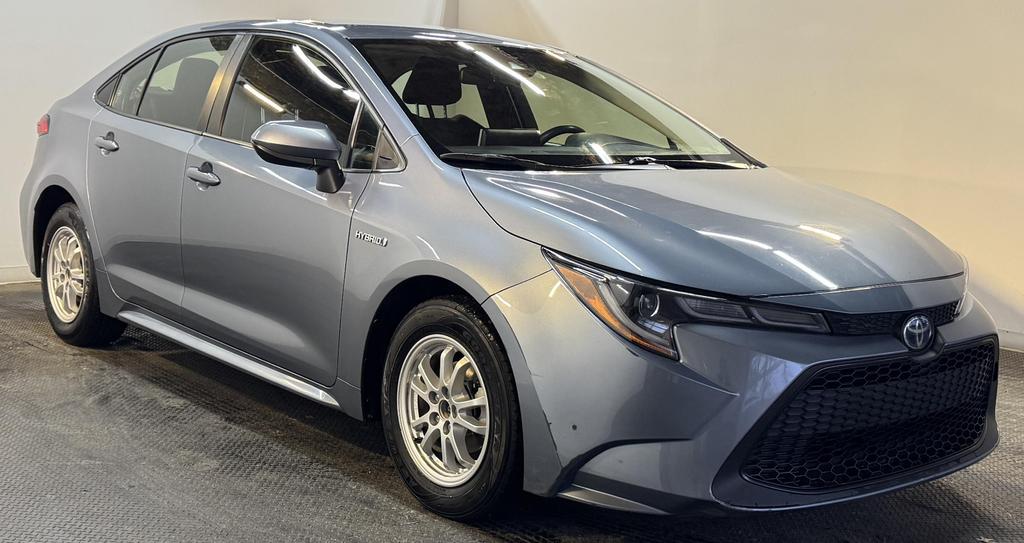 2021 Toyota Corolla LE photo 3