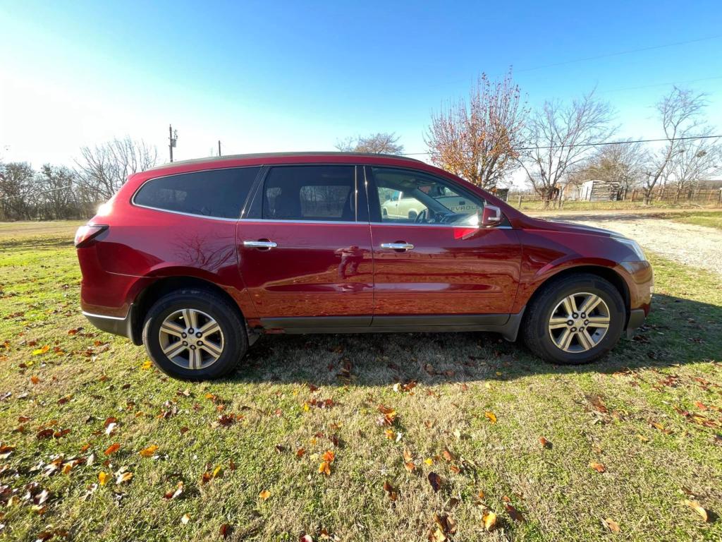 2016 Chevrolet Traverse 1LT photo 8