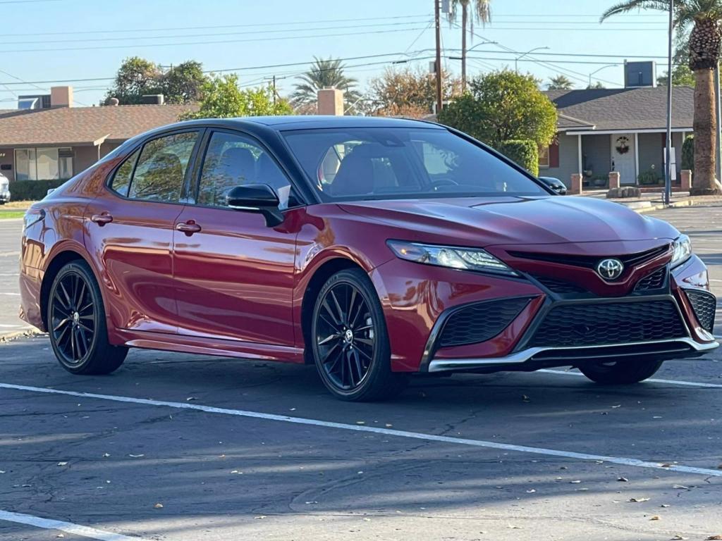 2021 Toyota Camry XSE photo 3