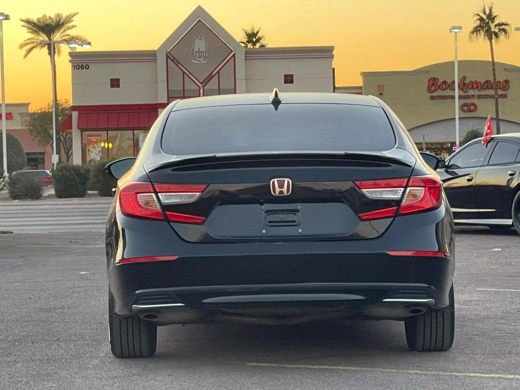 2018 Honda Accord EX-L photo 5