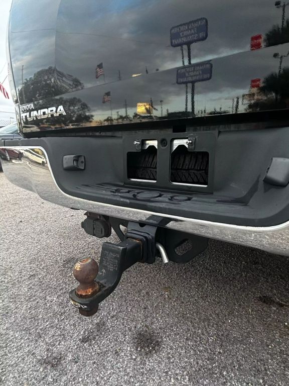 2012 TOYOTA TUNDRA DOUBLE CAB PICKUP V8, 4.6 LITER PICKUP 4D 6 1/2 FT
